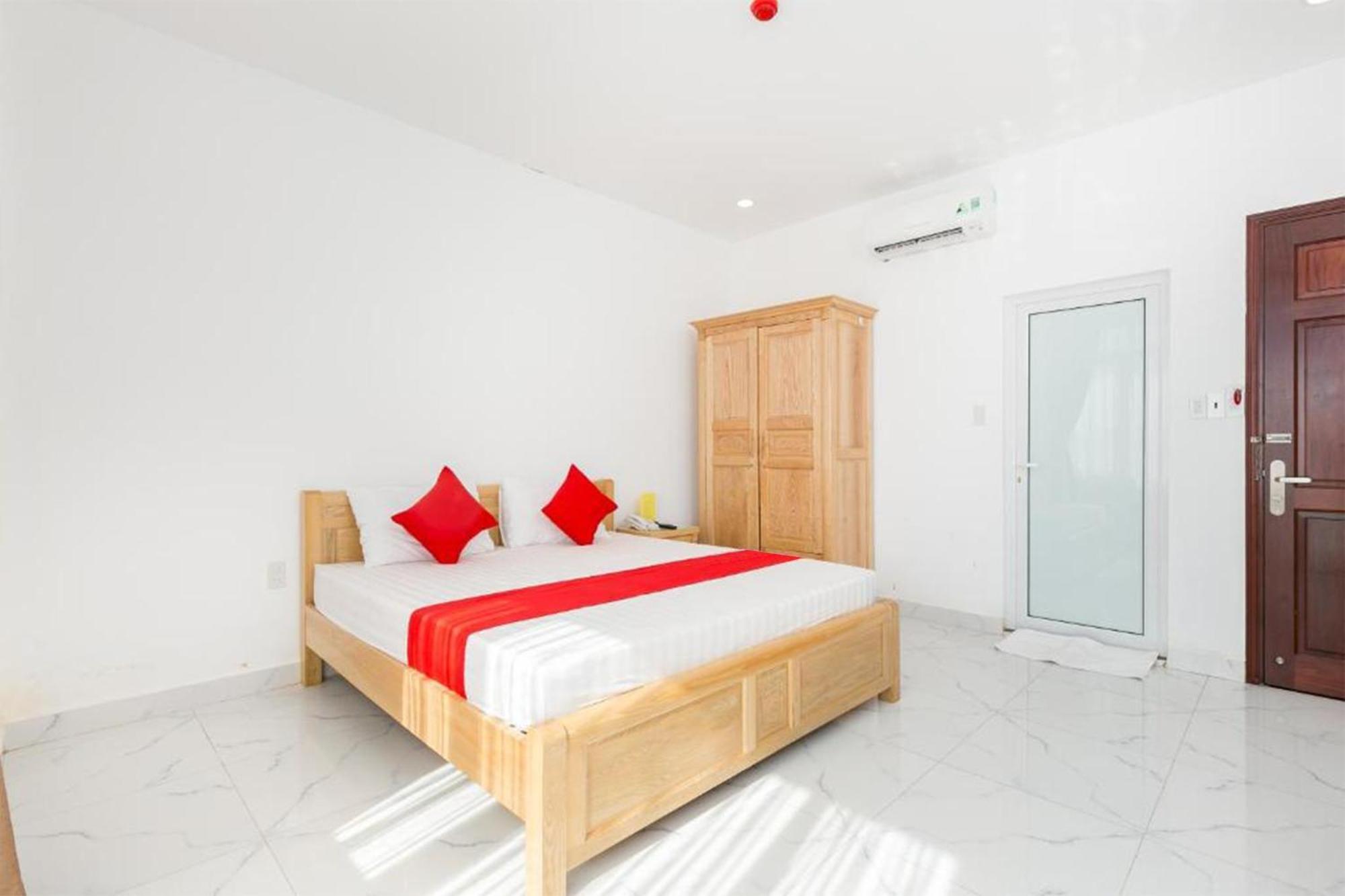 Ruby Hotel Phu Quoc Exterior photo