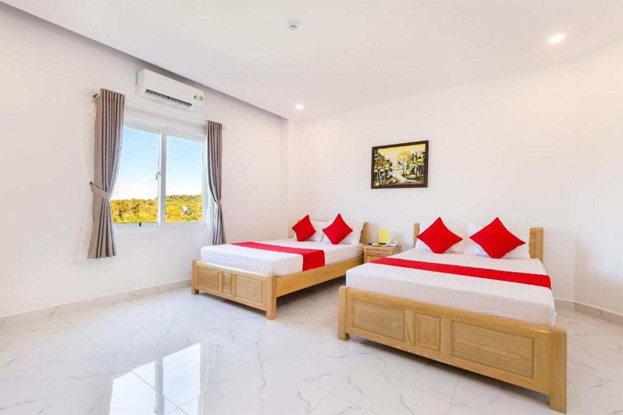 Ruby Hotel Phu Quoc Exterior photo
